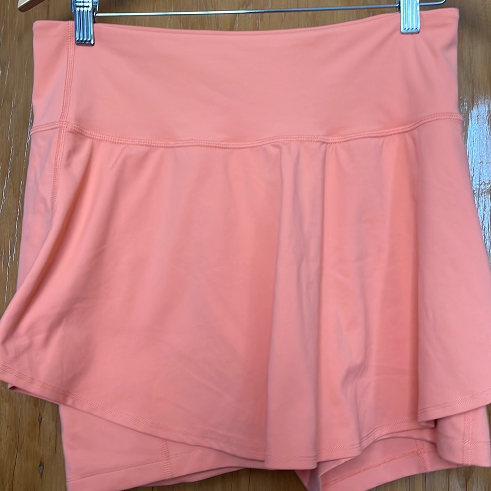 Old Navy Extra High Waisted PowerSoft Pleated Skort in Summer Peach